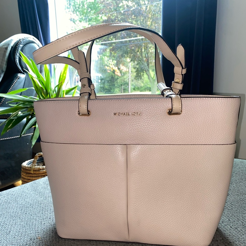 Michael Kors Tote (soft pink)